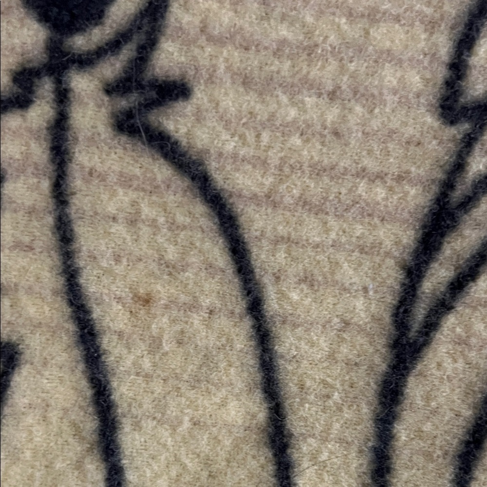 Pendleton Dreamcatcher Design Baby’s Blanket. - Picture 7 of 13